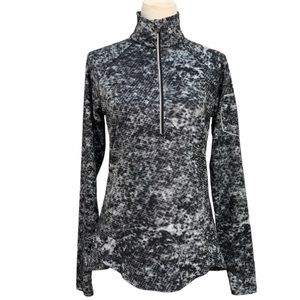 Under Armour 1/2 zip lightweight fitted all season gear running pullover